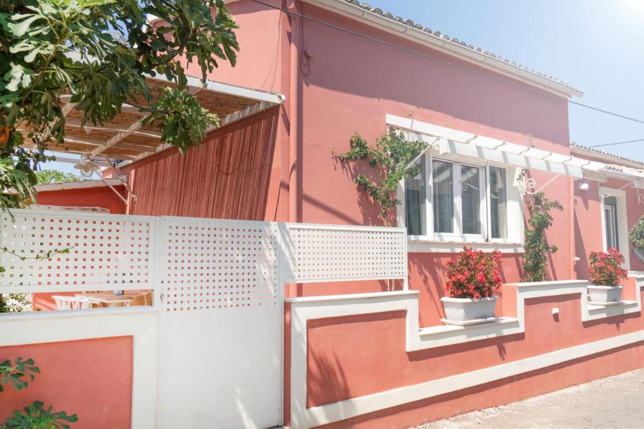 Lefko's House- Contemporary, Fully Renovated House Hébergement de vacances
