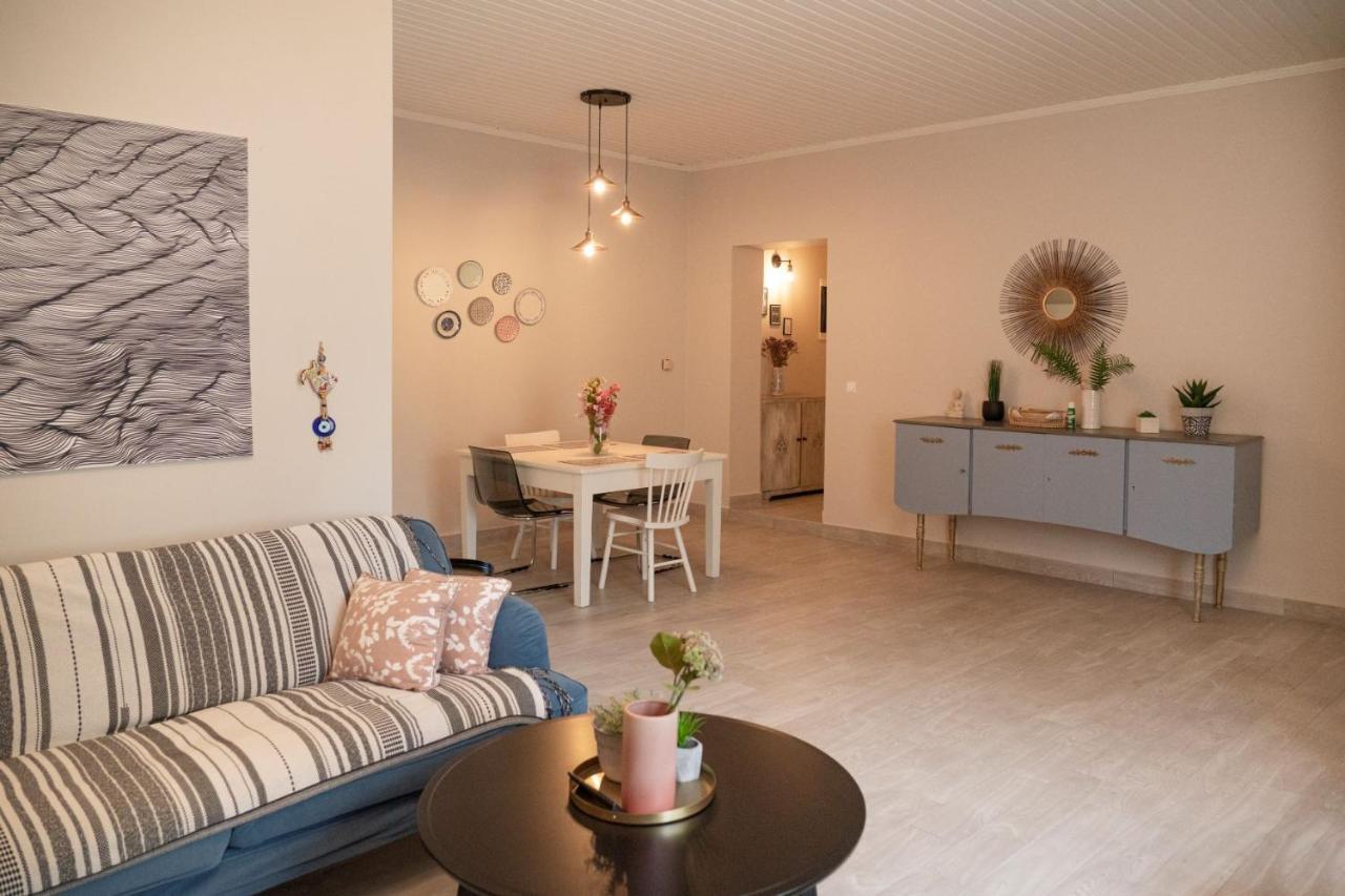 Lefko's House- Contemporary, Fully Renovated House